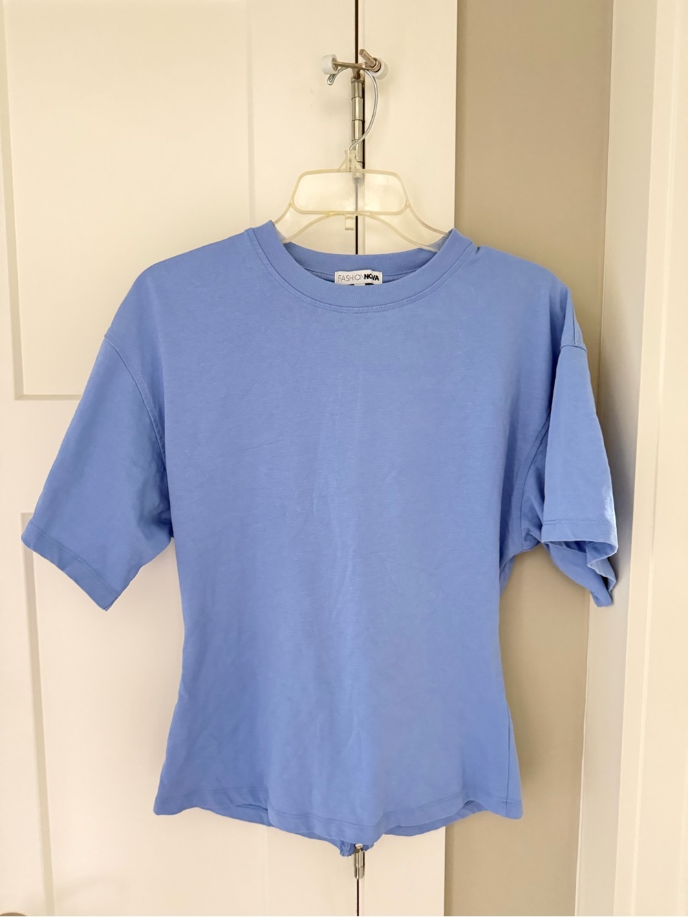 Fashion Nova Blue Crew Neck Exposed Back Zipper Short Sleeve Top Size M